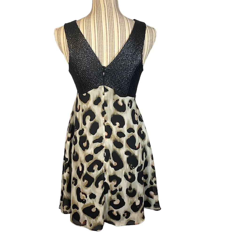 BCBGeneration Women’s Leopard Print Sleeveless Pl… - image 2